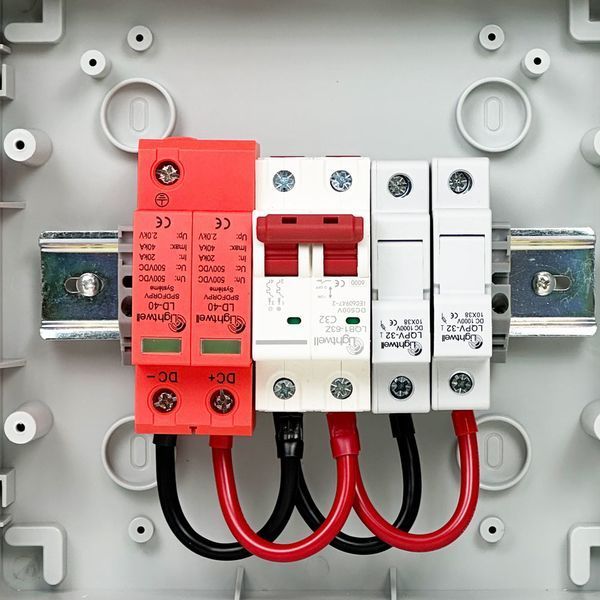 Сонячна PV розподільна коробка LQX1/1DC500VB1-1532-PG, DC 500В 1 вхід 1 вихід, з блискавкозахистом 304194 фото