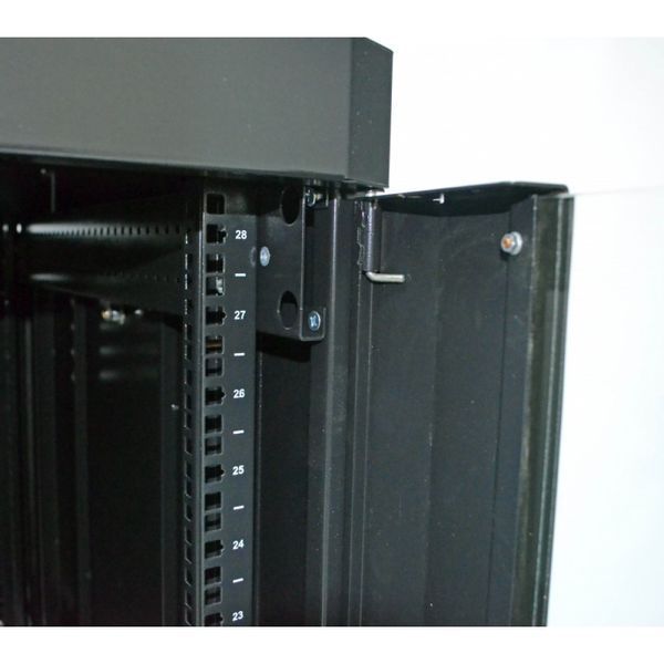 Шкаф серверный CMS 28U 610 х 865 UA-MGSE2868MB усиленный для сетевого оборудования 201567 фото